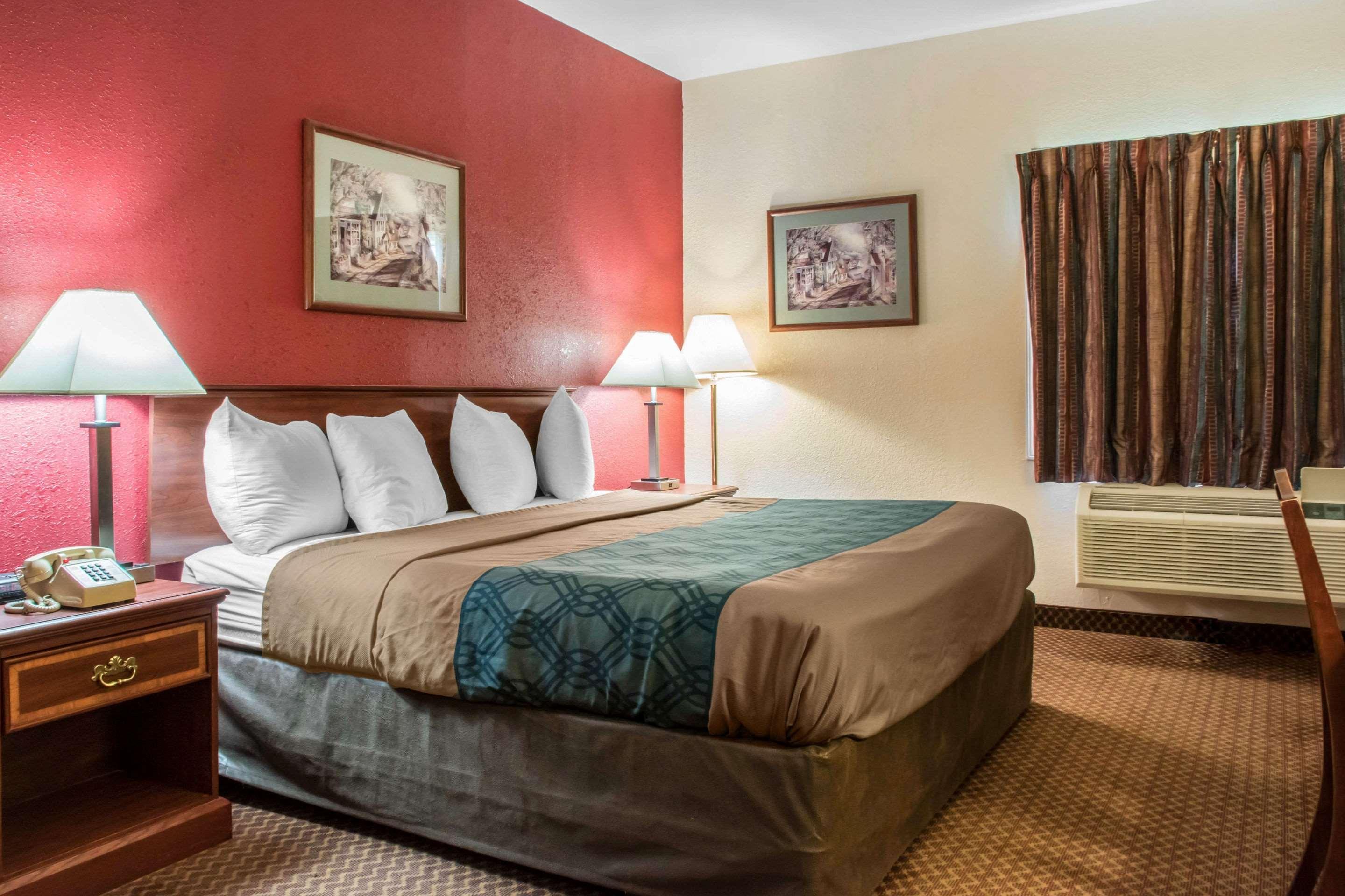 Econo Lodge Карлайл Экстерьер фото