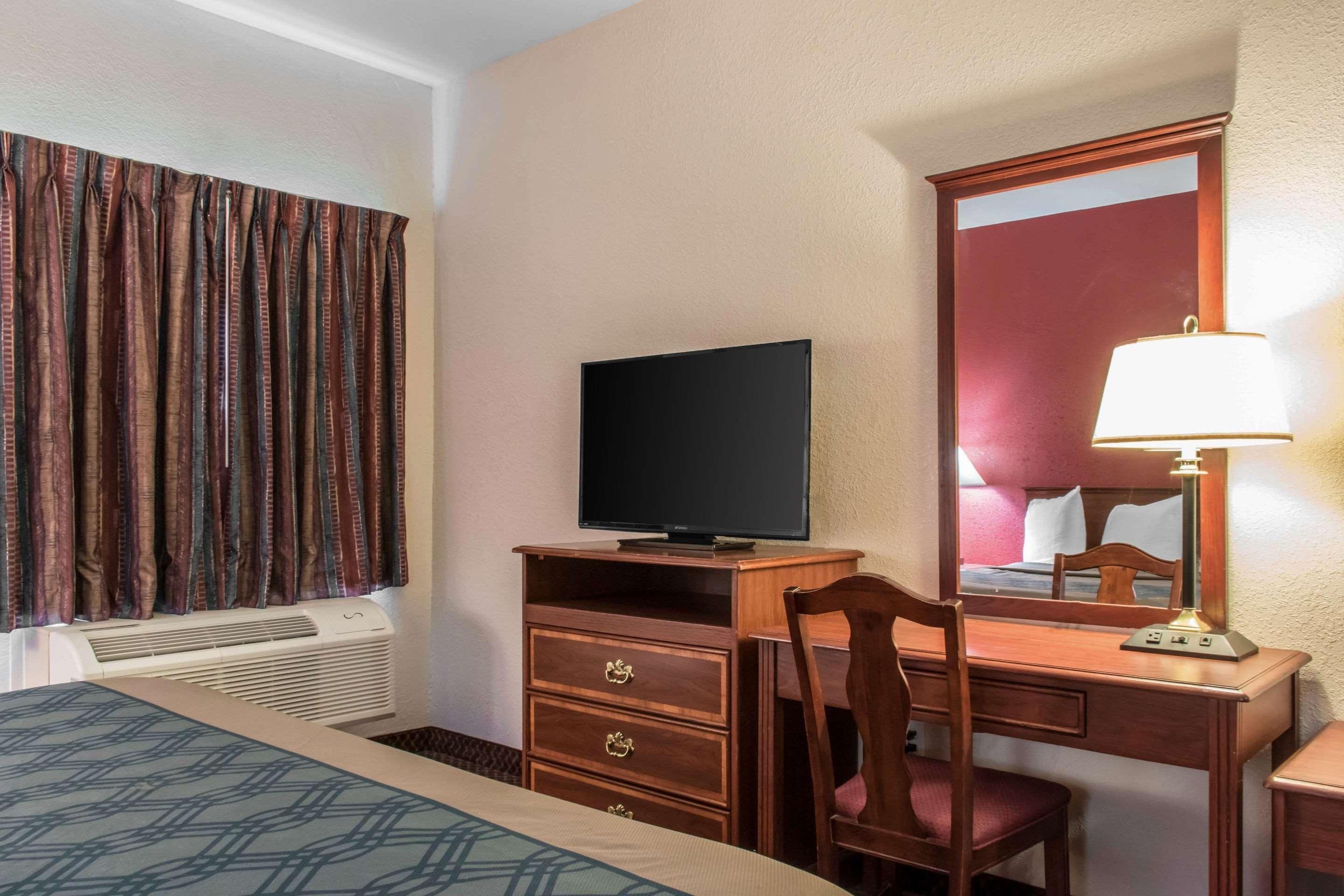 Econo Lodge Карлайл Экстерьер фото