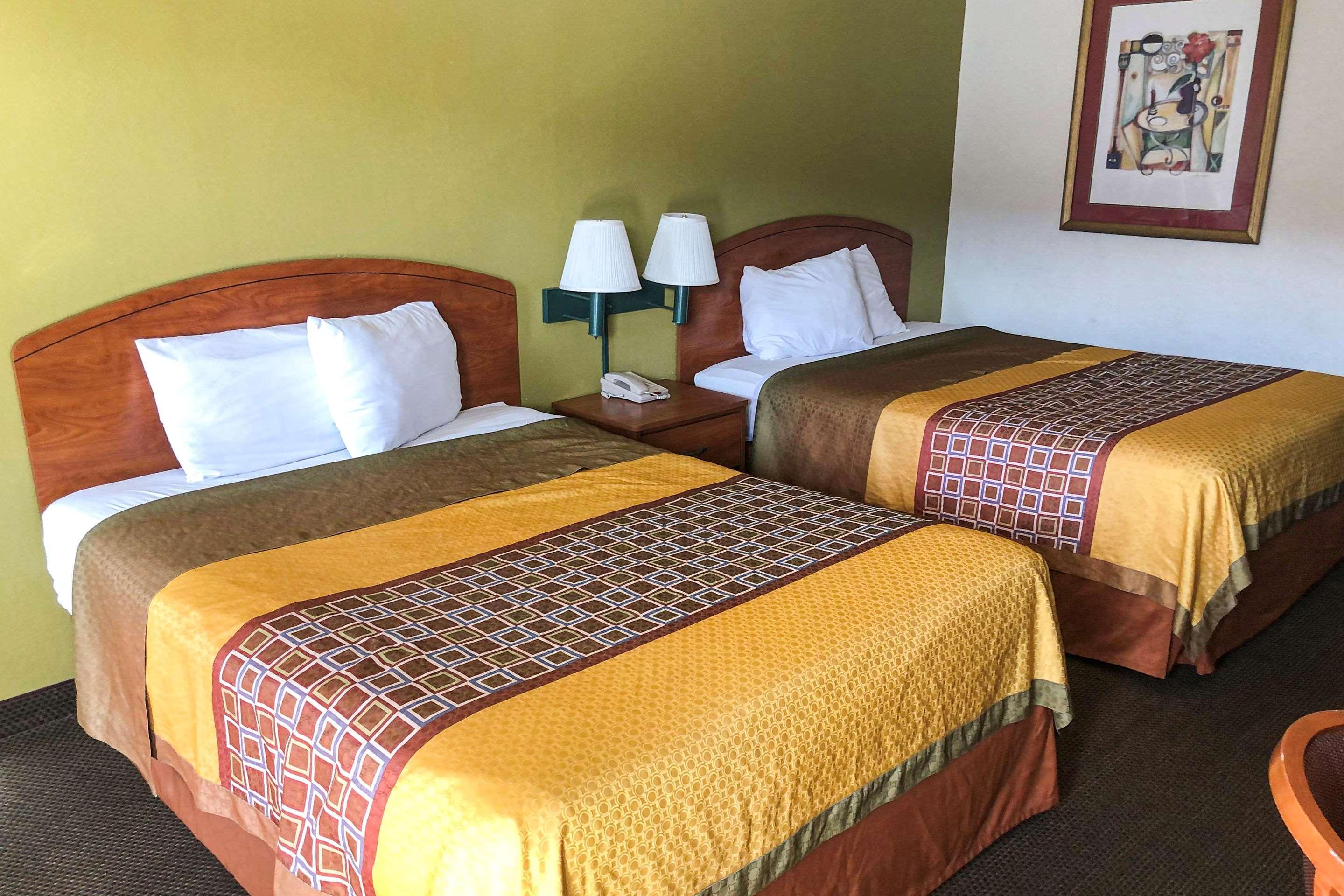 Econo Lodge Карлайл Экстерьер фото