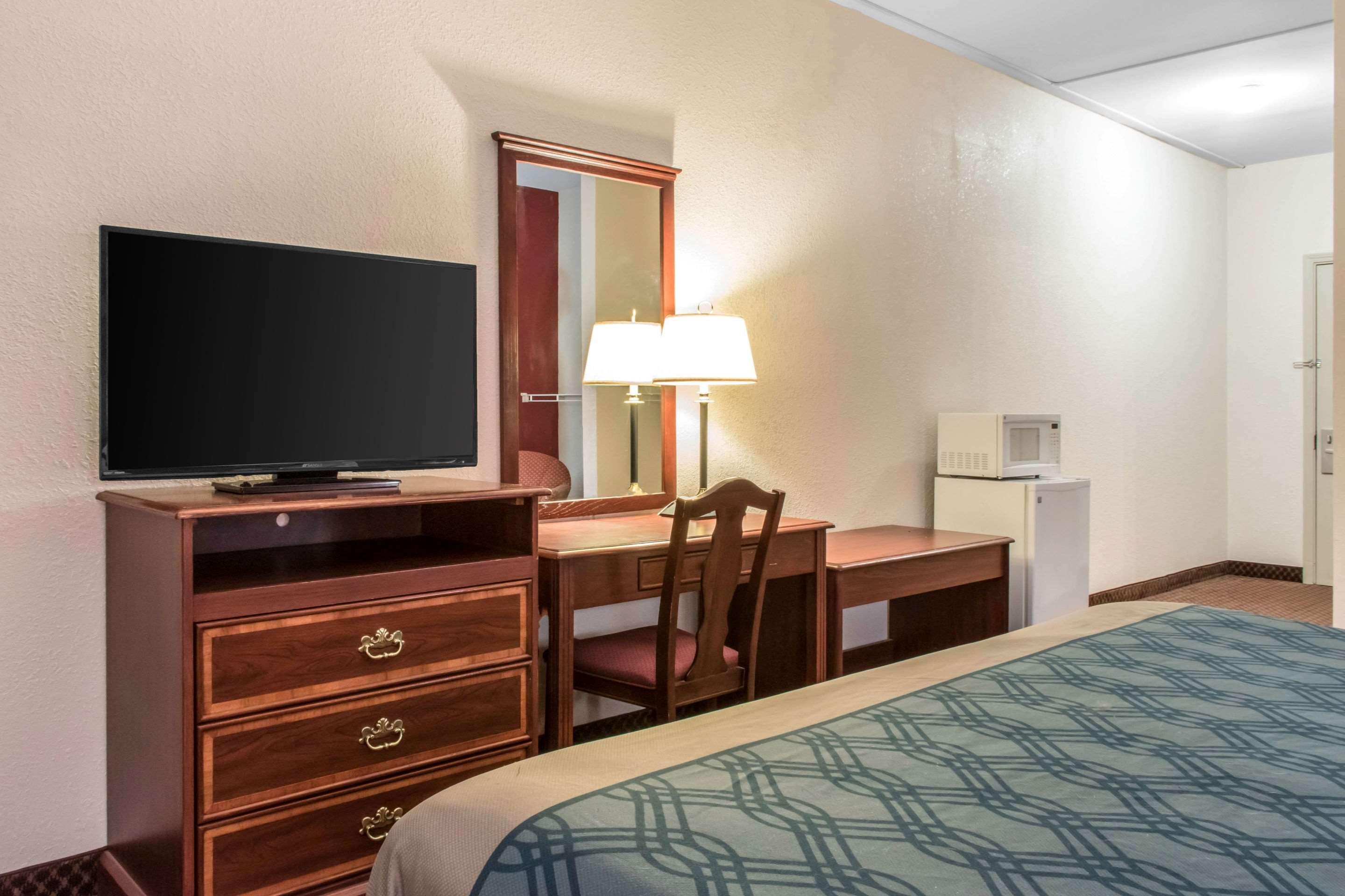 Econo Lodge Карлайл Экстерьер фото